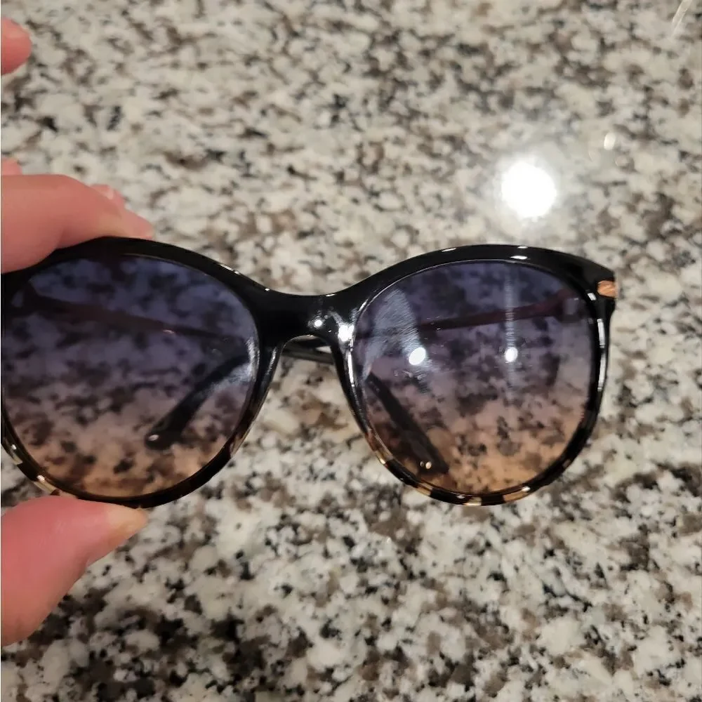 Women's rounded Lens Sunglasses